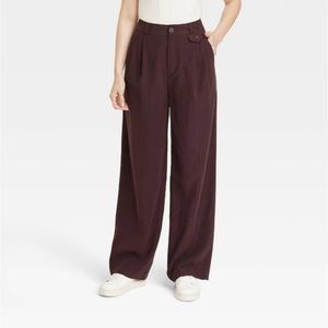NWT! Women's High-Rise Relaxed Fit Baggy
Wide Leg Trousers - A New Day Brown
14